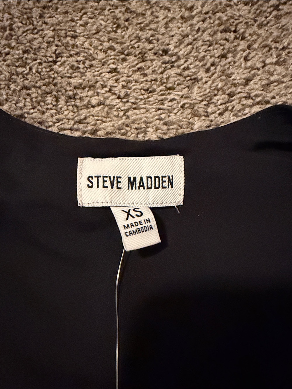 Steve Madden Black Tailored Button Vest - Picture 2 of 4
